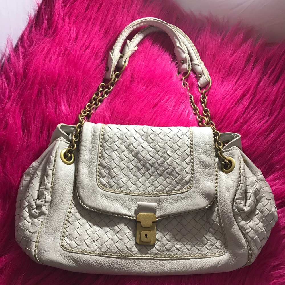 Bottega Veneta Off White Leather Chain Handbag